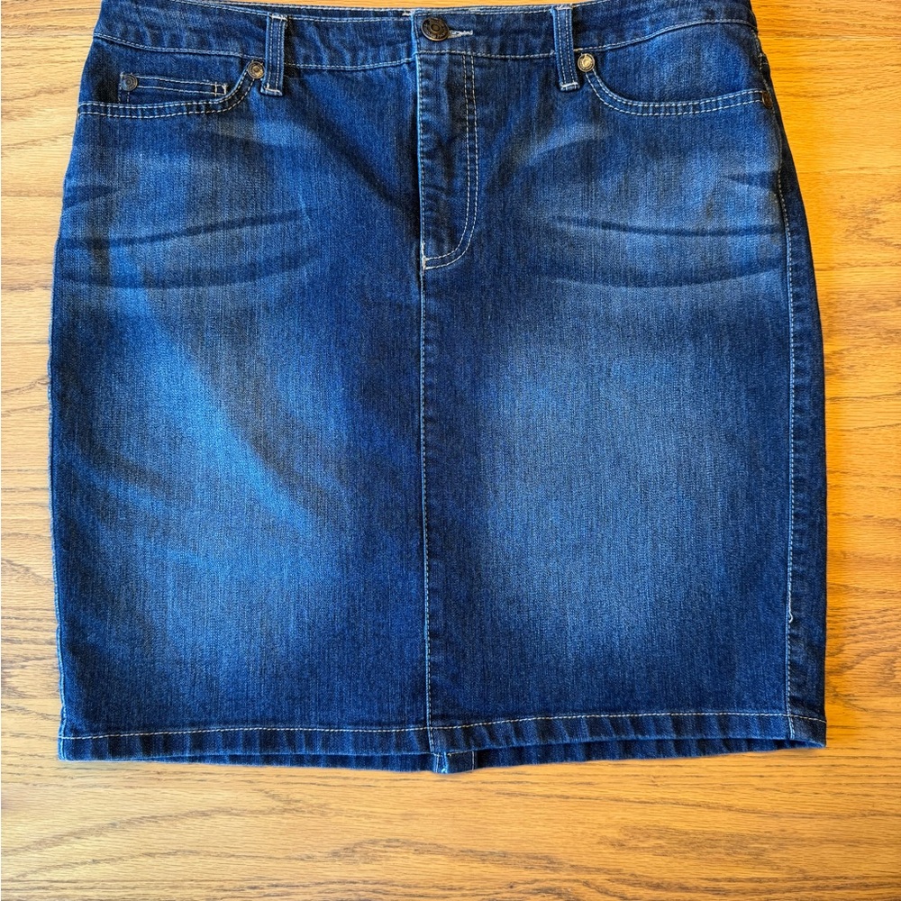 Nine West Dark Wash Denim Pencil Skirt